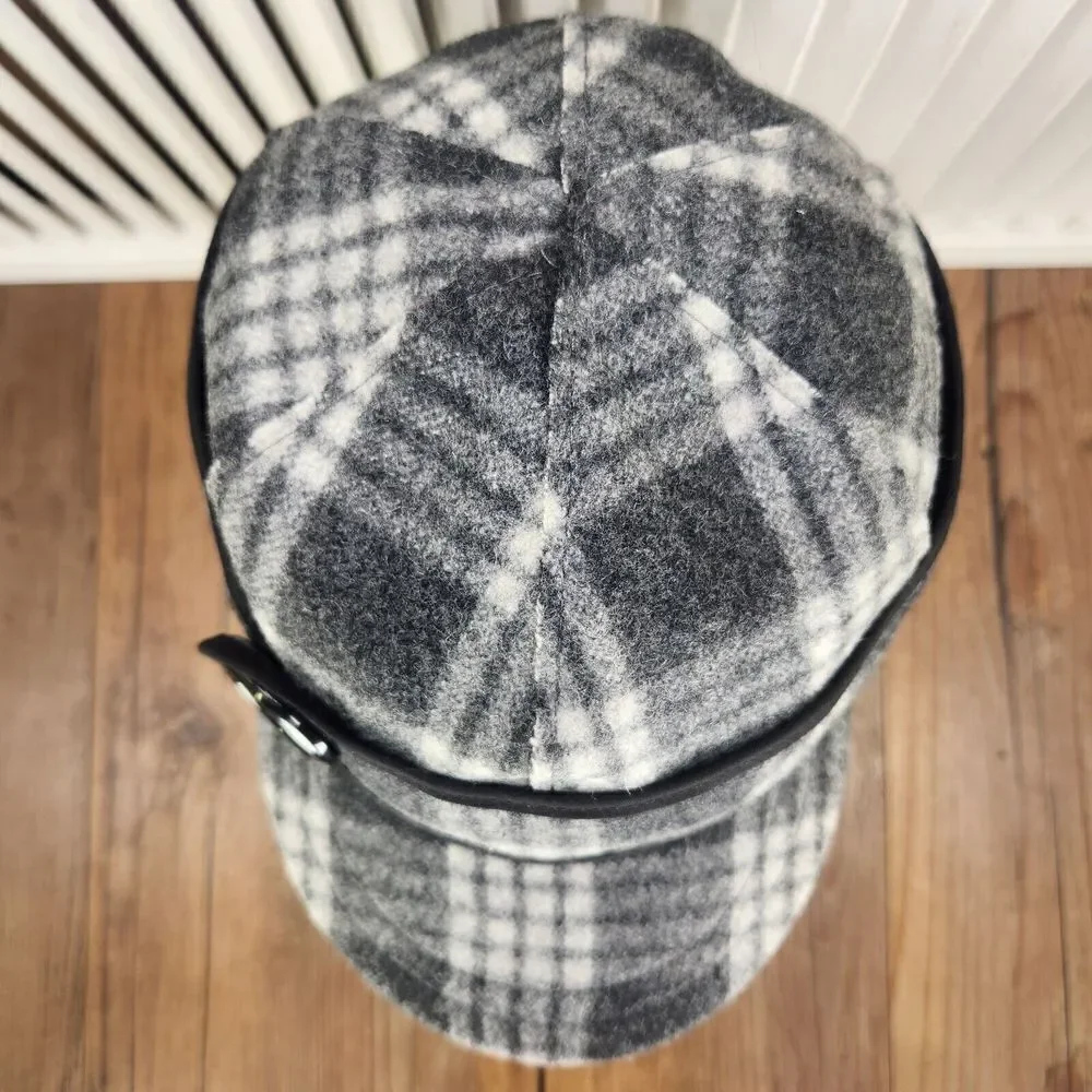 VTG Stormy Kromer Wool Hat Cap Fitted 6 7/8 Gray Plaid Made in USA Mens Outdoors